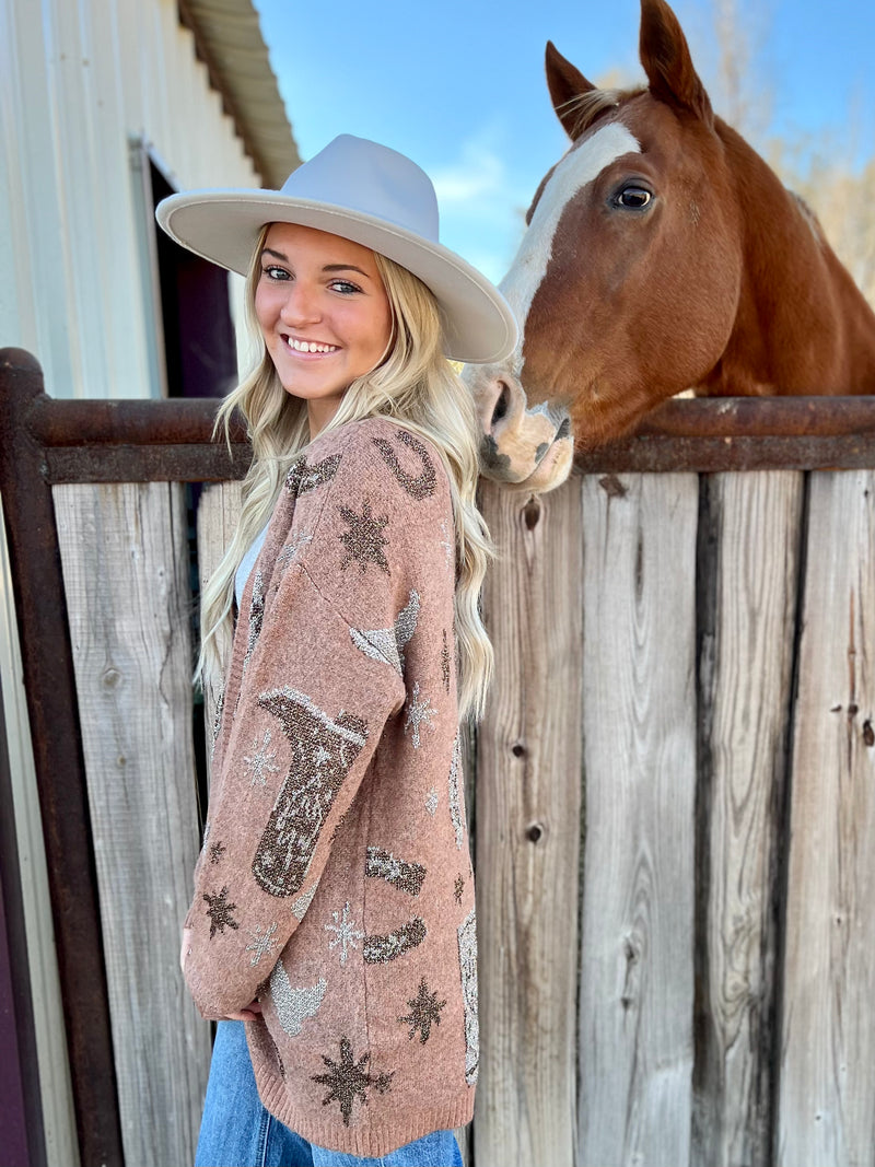 The Golden Horseshoe Cardigan | pataconquindiano