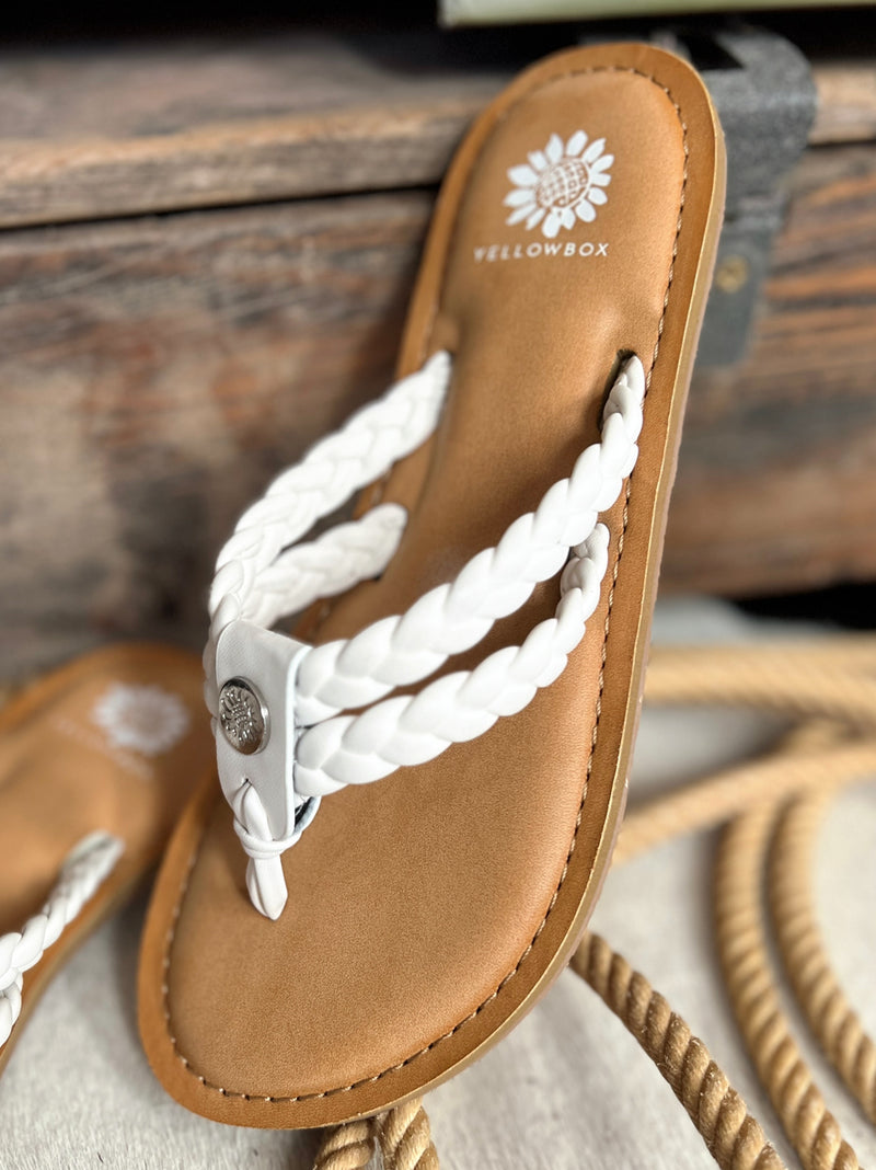 Devina White Strappy Sandals | pataconquindiano