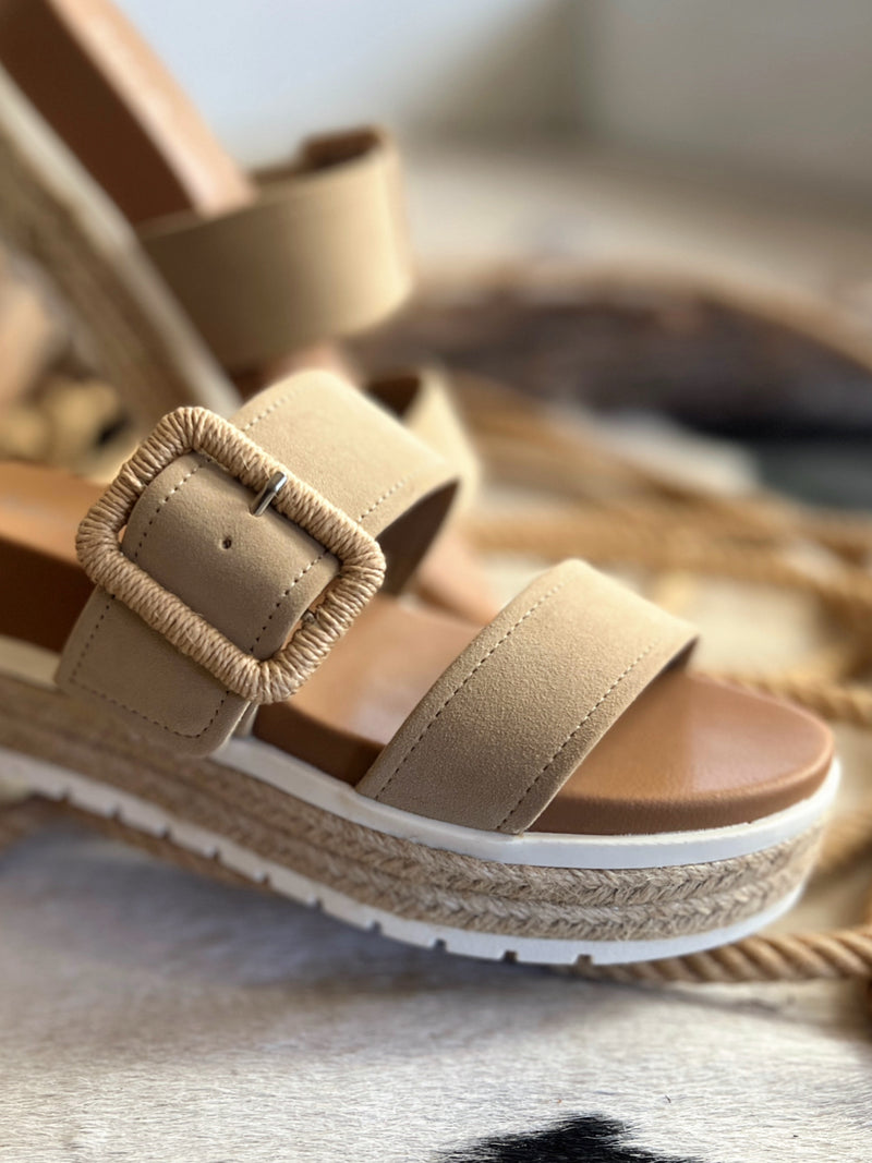 Suede Sand Raffia Platform Sandals | pataconquindiano