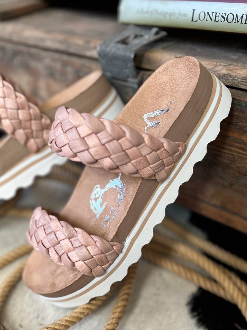 Braidon Has Me Blushin' Platform Sandals | pataconquindiano