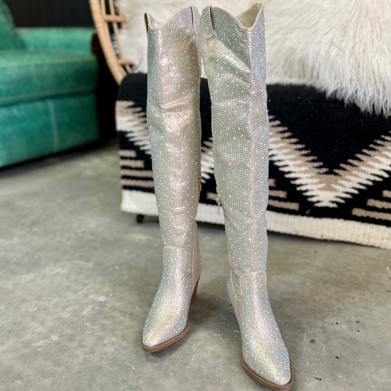 Champagne Bring Ya To Your Knees Rhinestone Boots | pataconquindiano